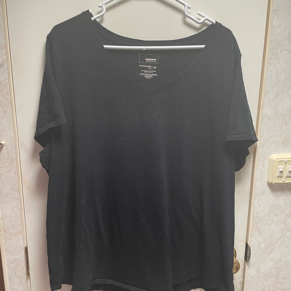 Sonoma Men's Black V-Neck Shirt